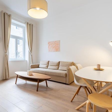 Modernes Apartment Im Charmanten Cottage Viertel Bécs Kültér fotó
